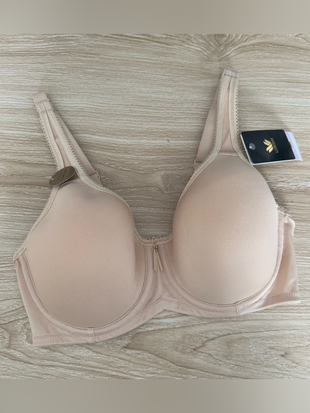 Wacoal 34D NEW Basic Beauty Spacer Underwire T-Shirt Bra Sand
